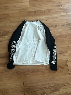 Long sleeve Chrome heart